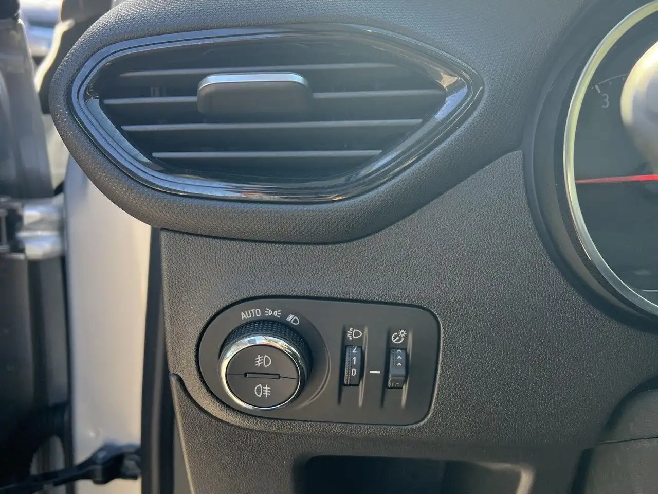Opel Crossland X Crossland Elegance Paket Klima Navi — Galerie du véhicule 10