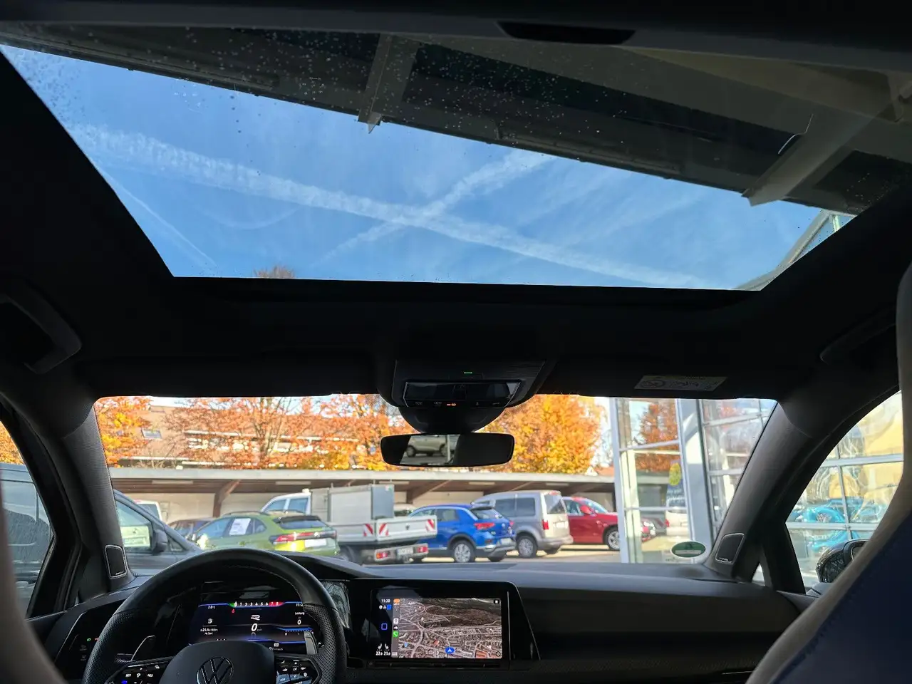 Volkswagen Golf VIII R 2.0 TSI DSG 4MOTION // R-Performance — معرض صور السيارة 15