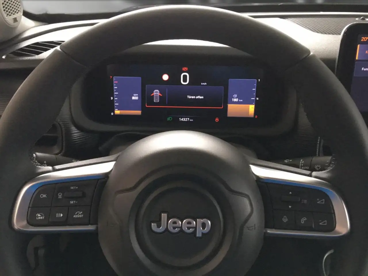 Jeep Avenger 1,2 ltr. Altitude MY24 — معرض صور السيارة 4