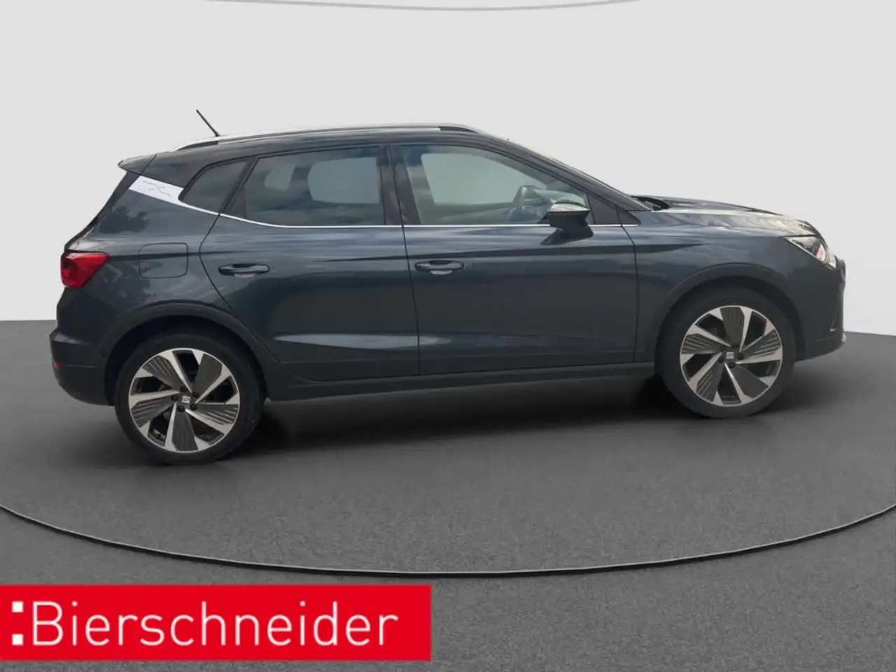 SEAT Arona 1.0 TSI FR 18NAVI REAR VIEW SHZ LED — Vehicle gallery 8