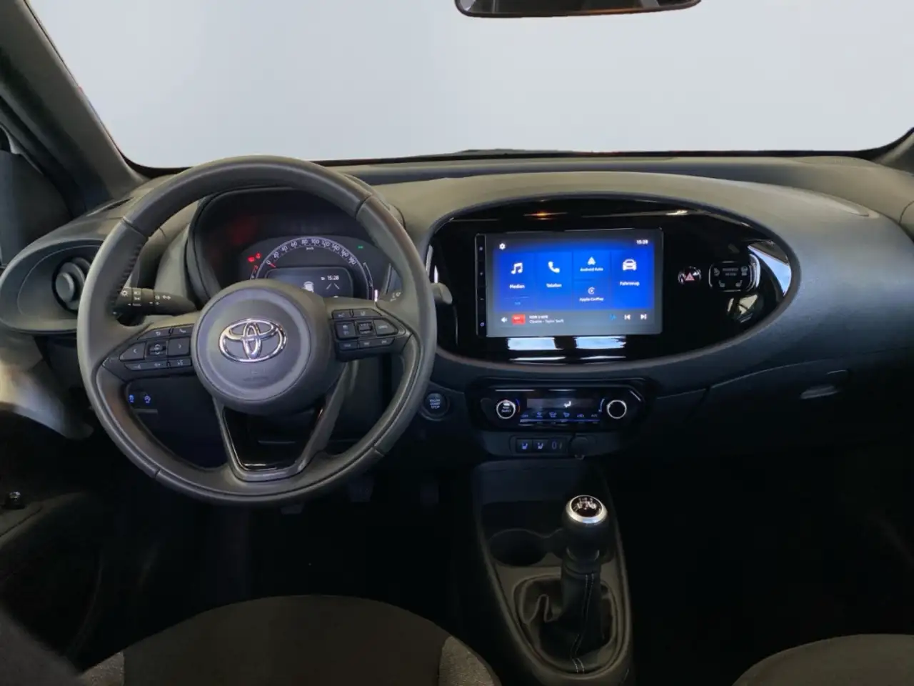 Toyota Aygo X Play *SHZ*SmartKey*CarPlay*Kamera*Klimaauto*DAB* — معرض صور السيارة 21