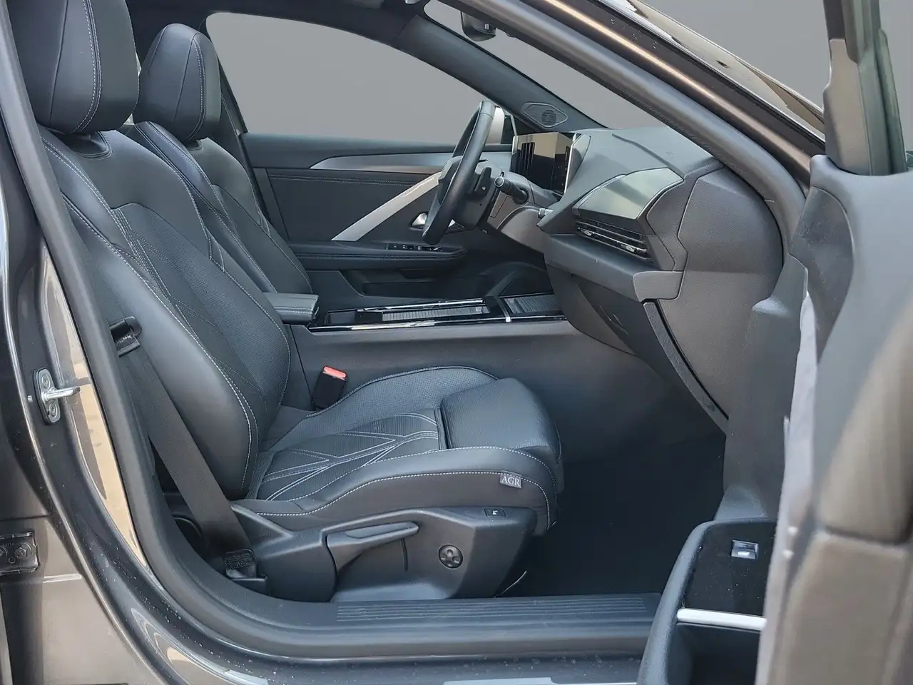 Opel Astra L ST "Ultimate" Massage/Panoramadach/Leder — معرض صور السيارة 27