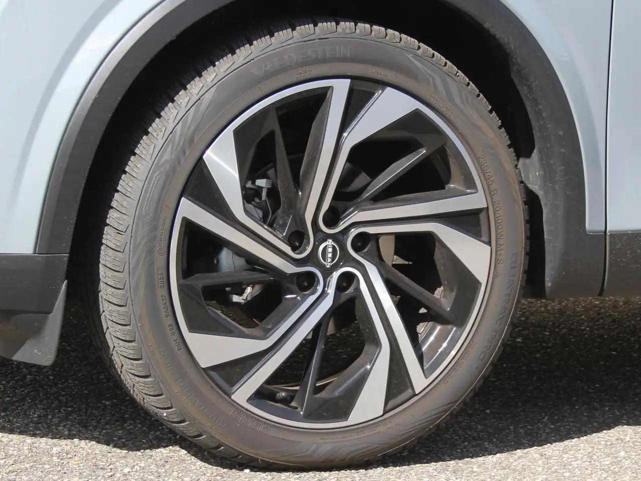 Nissan Qashqai tekna+ 1.3 20" Alu LED AHK Panorama 360° — Galerie du véhicule 6