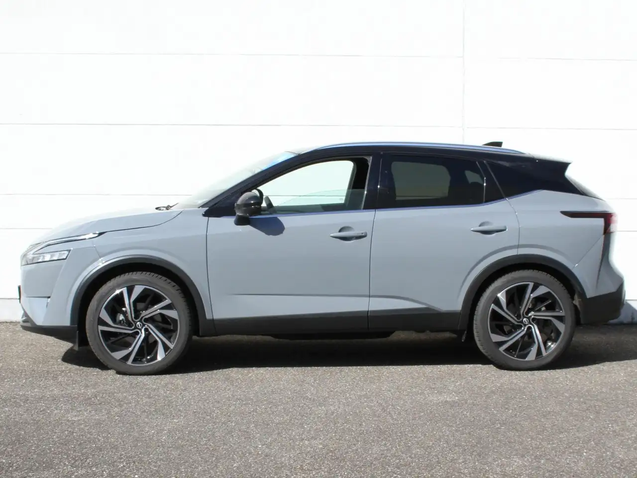Nissan Qashqai tekna+ 1.3 20" Alu LED AHK Panorama 360° — Galerie du véhicule 10