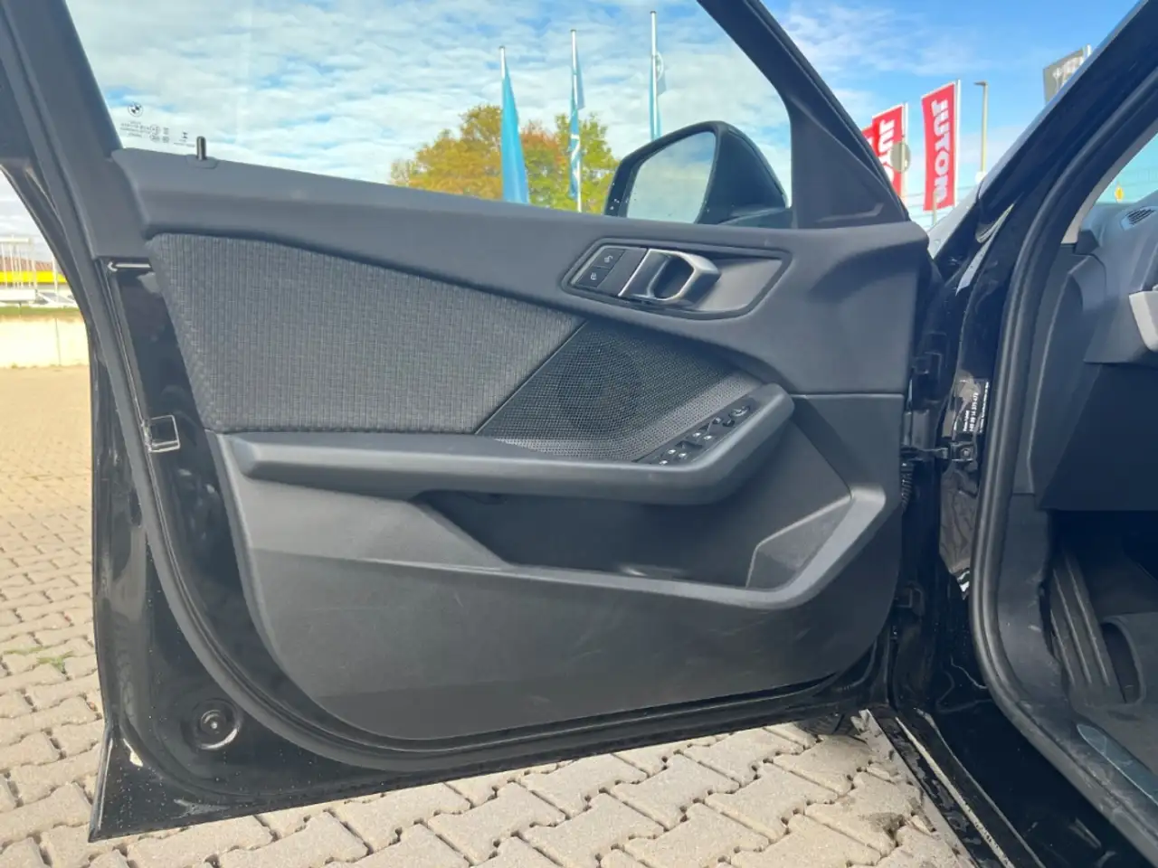 BMW 116 iA Limousine Navi Digitales Cockpit LED Sperrdiff. — Galerie du véhicule 13