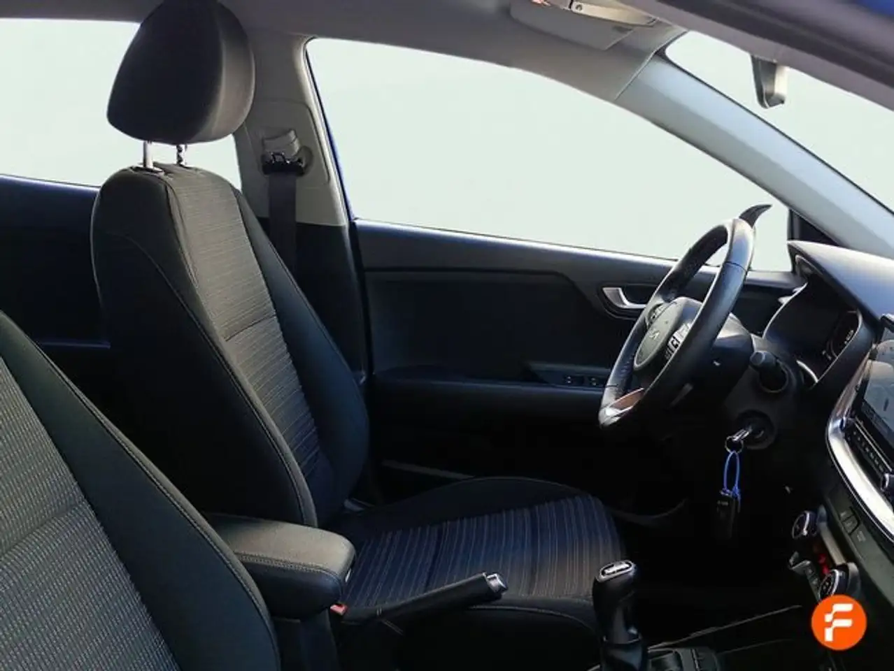 Kia Stonic 1.0 T-GDi 74kW (100CV) MHEV MT Drive — Galería del vehículo 19