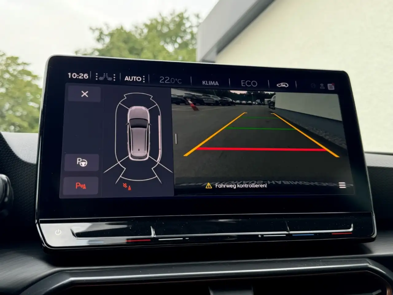 CUPRA Leon Sportstourer VZ 1.4 e-Hybrid DSG AHK Beats ParkAss — Galería del vehículo 12