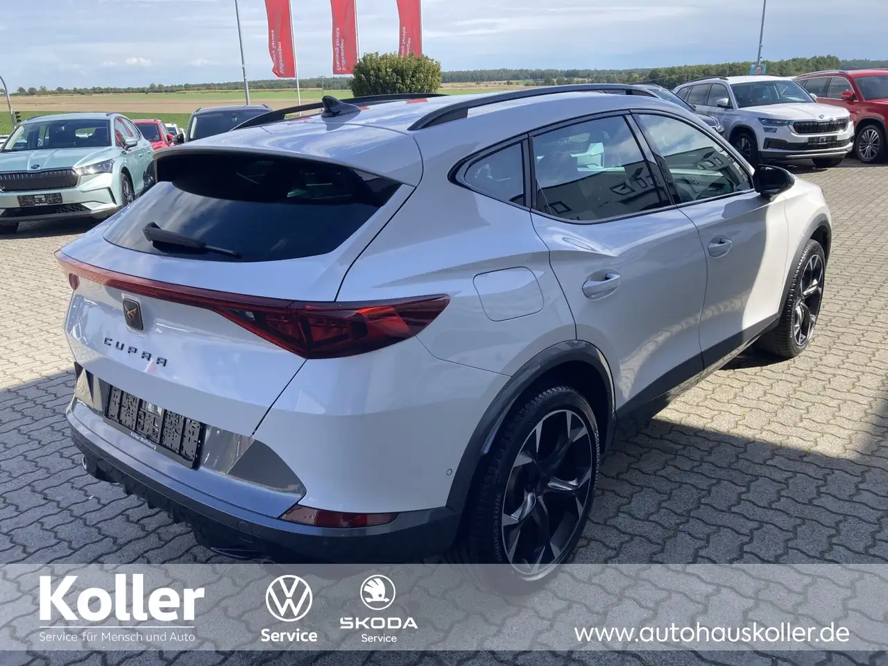 CUPRA Formentor Formentor 2.0 TSI VZ Navi Kamera SideAssist 5JG — Vehicle gallery 4