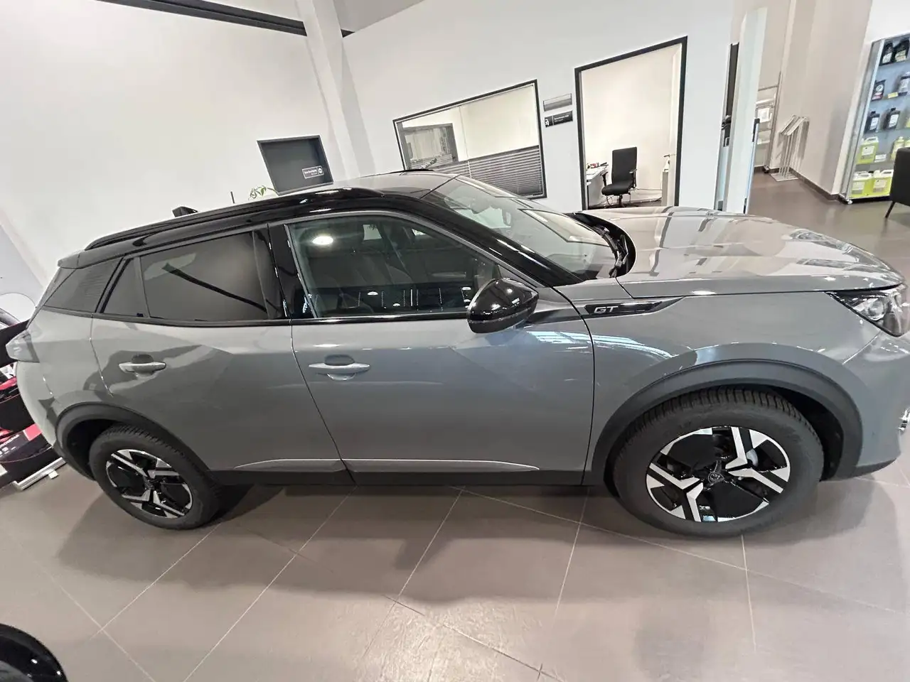 Peugeot 2008 GT — Galería del vehículo 4