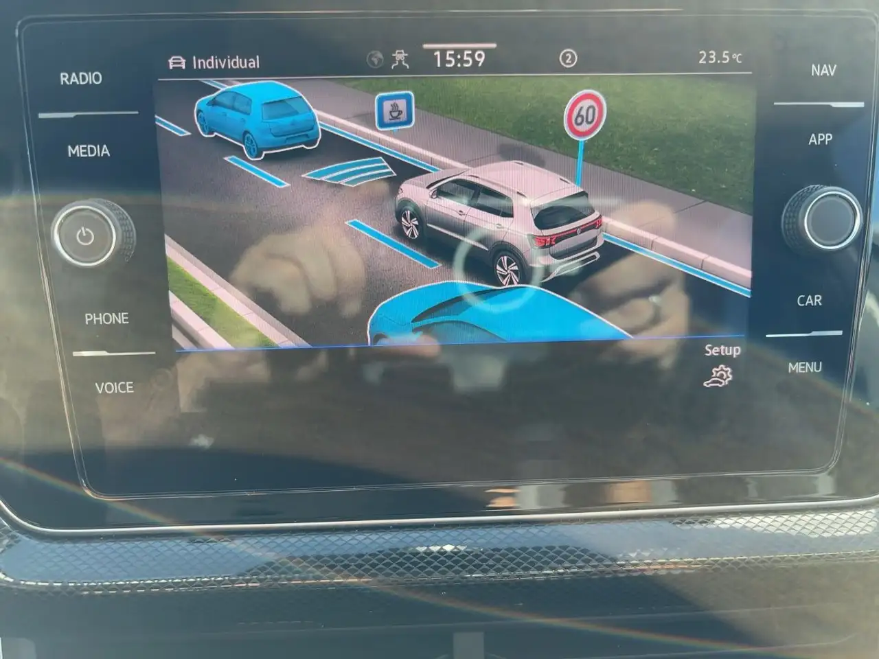 Volkswagen T-Cross 1.0 TSI DSG Style ACC Navi LED Kamera — Vehicle gallery 16
