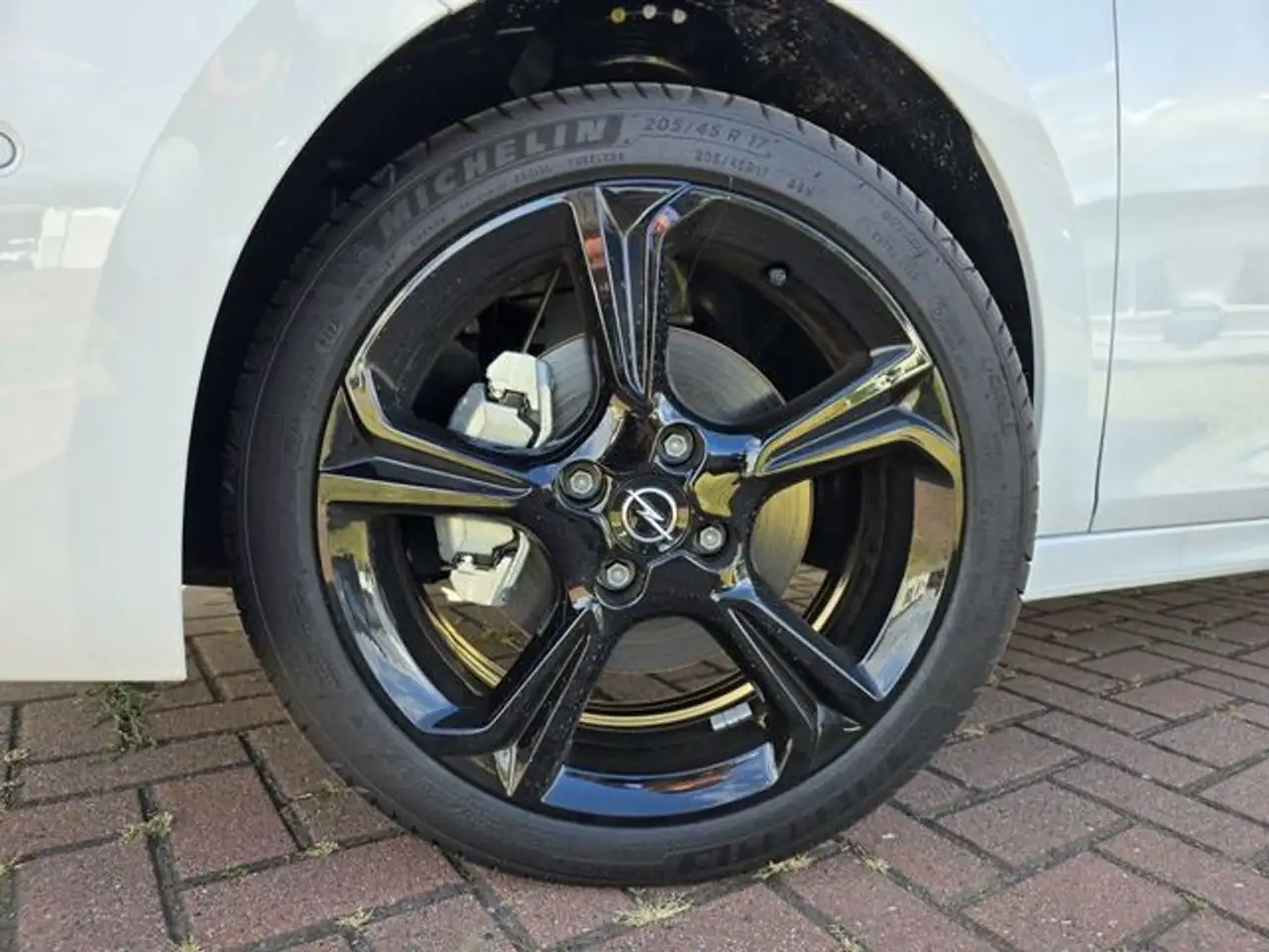 Opel Corsa 1.2 Turbo Aut. GS+Kamera+Sitzheiz+Klimaaut — Galerie du véhicule 5