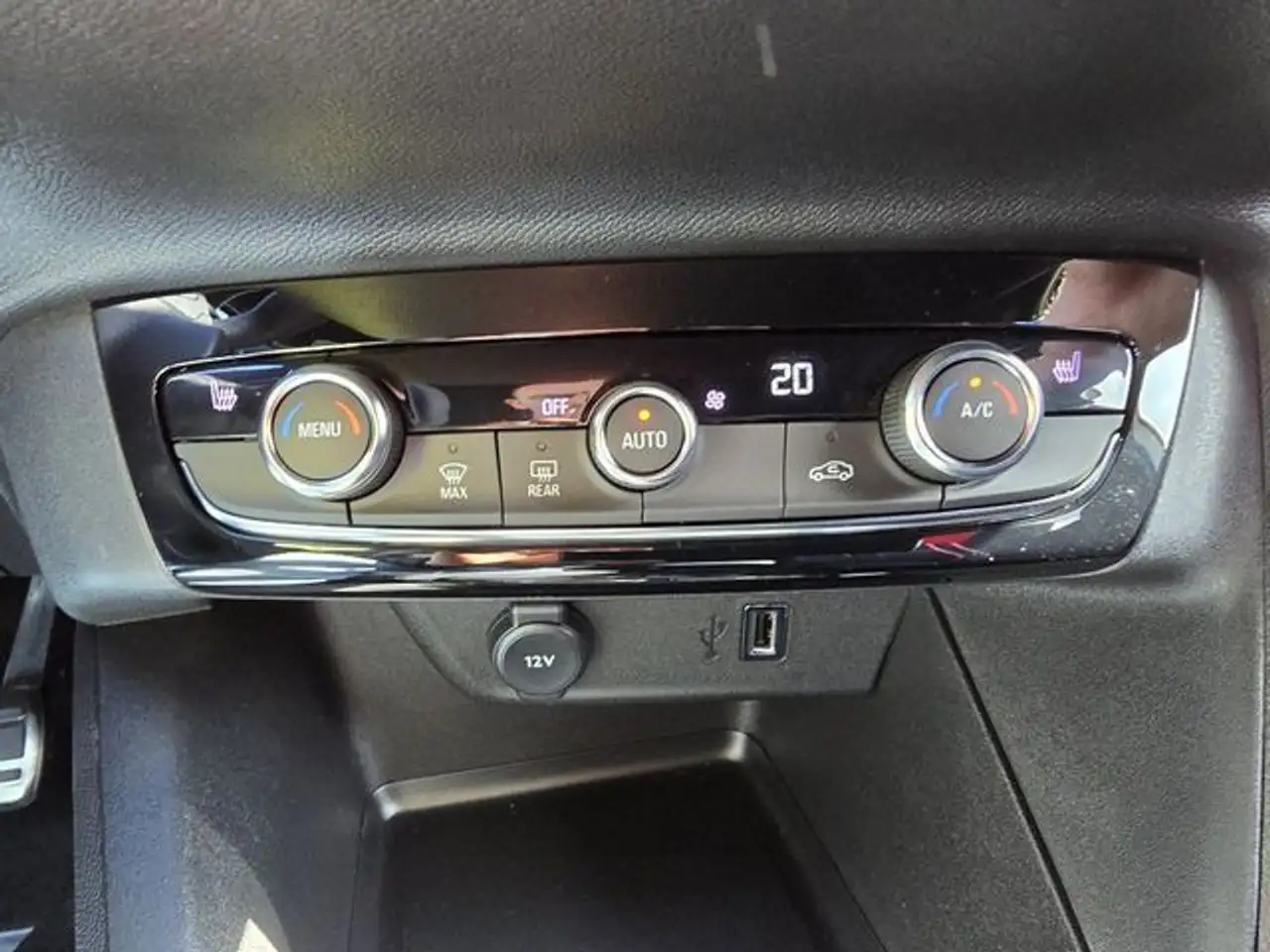 Opel Corsa 1.2 Turbo Aut. GS+Kamera+Sitzheiz+Klimaaut — Galerie du véhicule 11