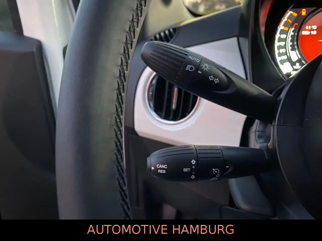 Fiat 500 *NAVI*Klima*PDC*CarPlay*TFT*1.Hand — معرض صور السيارة 16