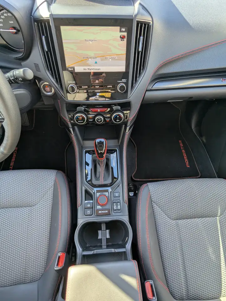 Subaru Forester 2.0ie Edition Exclusive Cross Navi Pano LED — Galería del vehículo 7