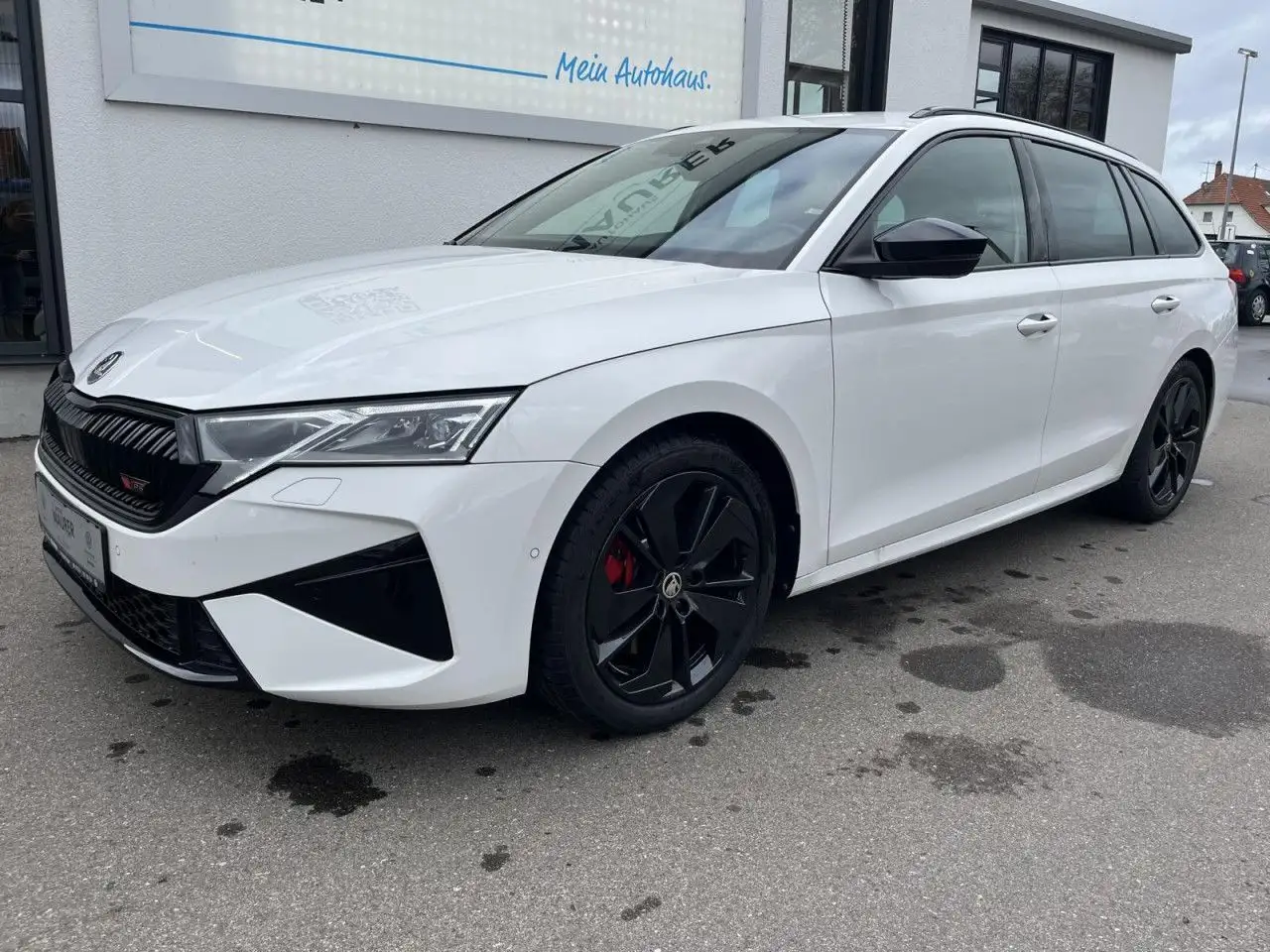 Skoda Octavia Combi RS 265 PS Facelift Matrix ACC Kamera — Vehicle gallery 2