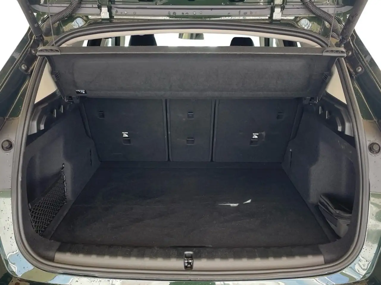 BMW X1 xDrive 20dA — Vehicle gallery 19