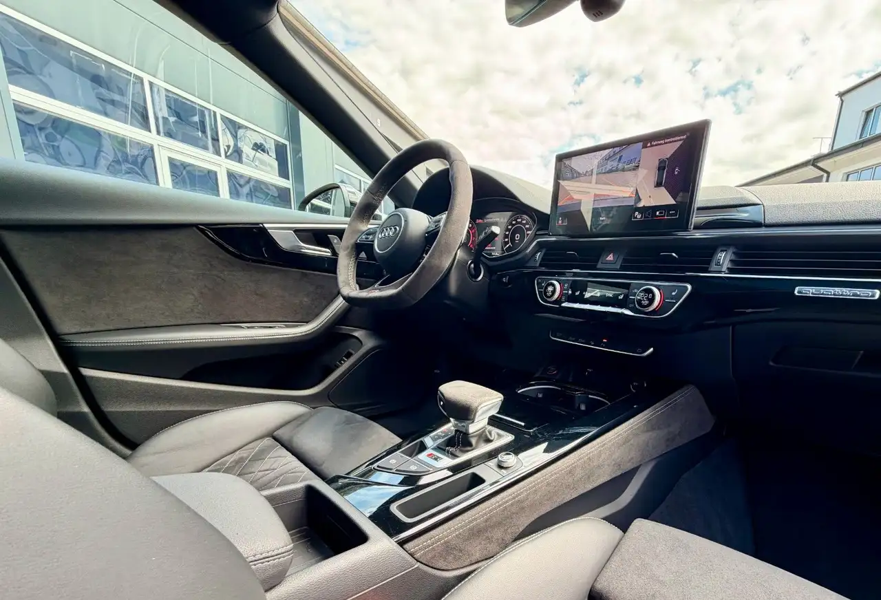 Audi RS5 SB| RS-Sportfahrwerk Plus | Panorama*Nardo — Galerie du véhicule 12