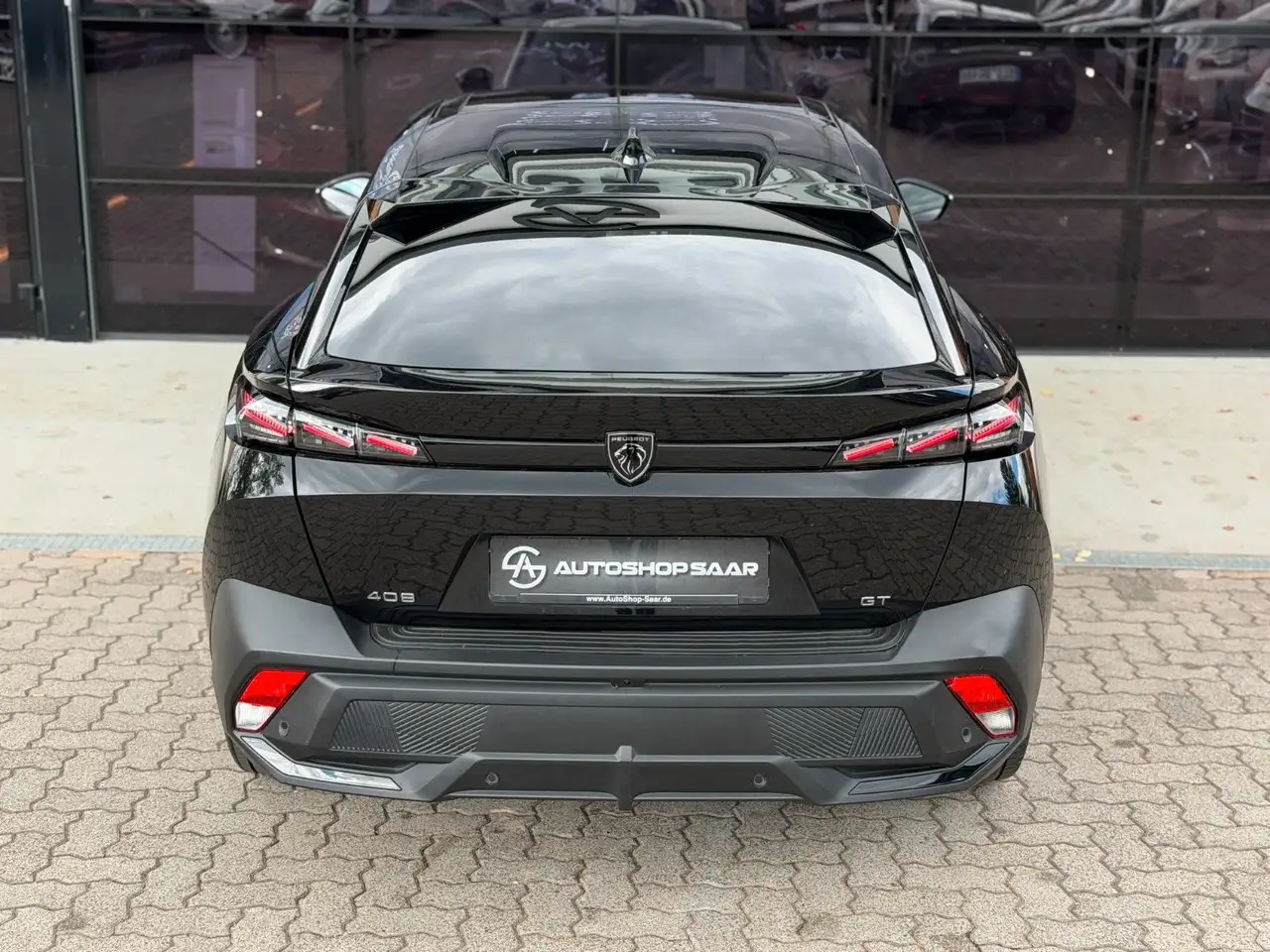 Peugeot 408 PureTech 130 GT 360°/Schiebe-Dach/ACC — معرض صور السيارة 12