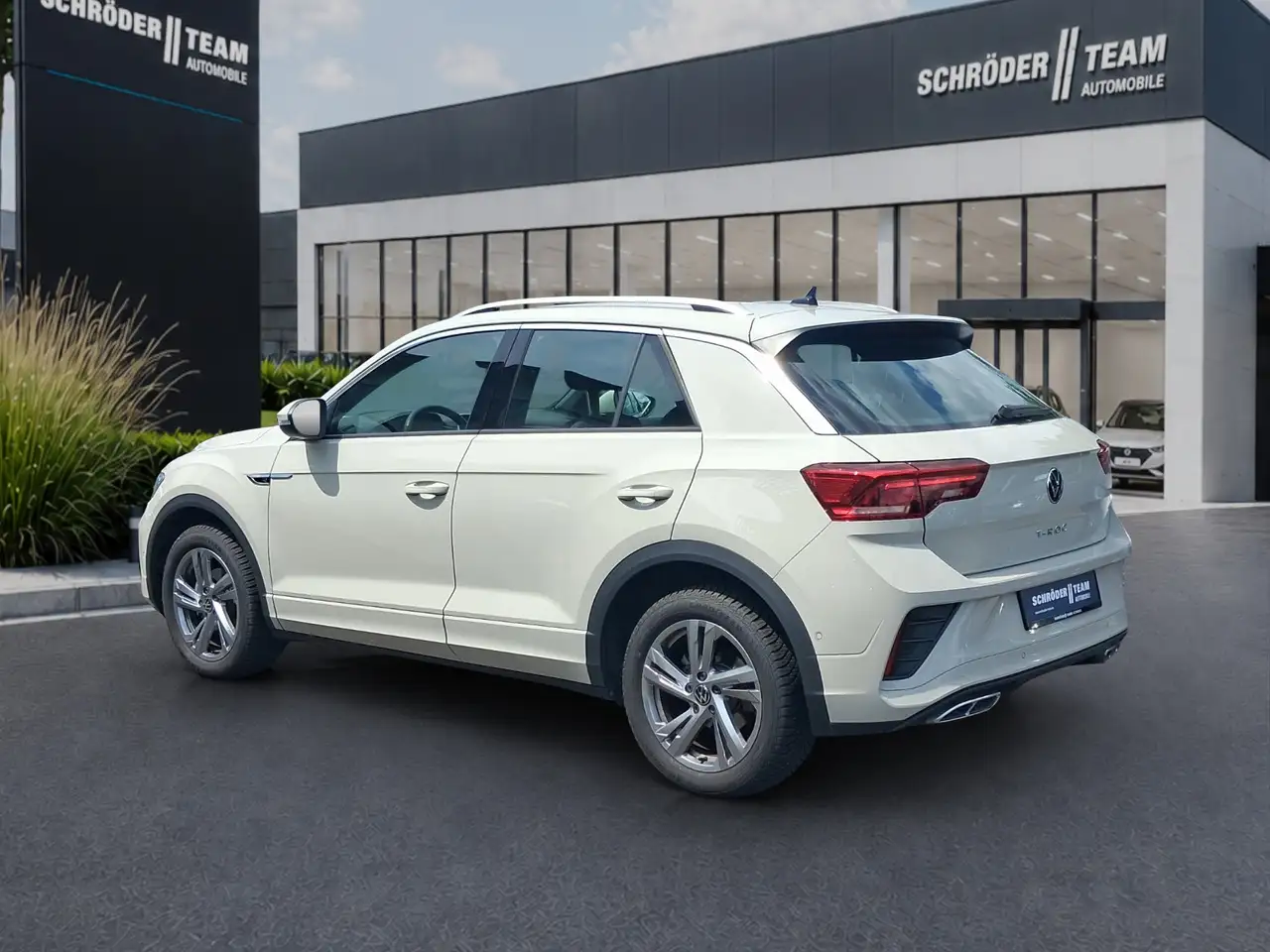 Volkswagen T-Roc R-Line 1.0 l TSI R-Line Sportpaket ACC LED — Galerie du véhicule 3