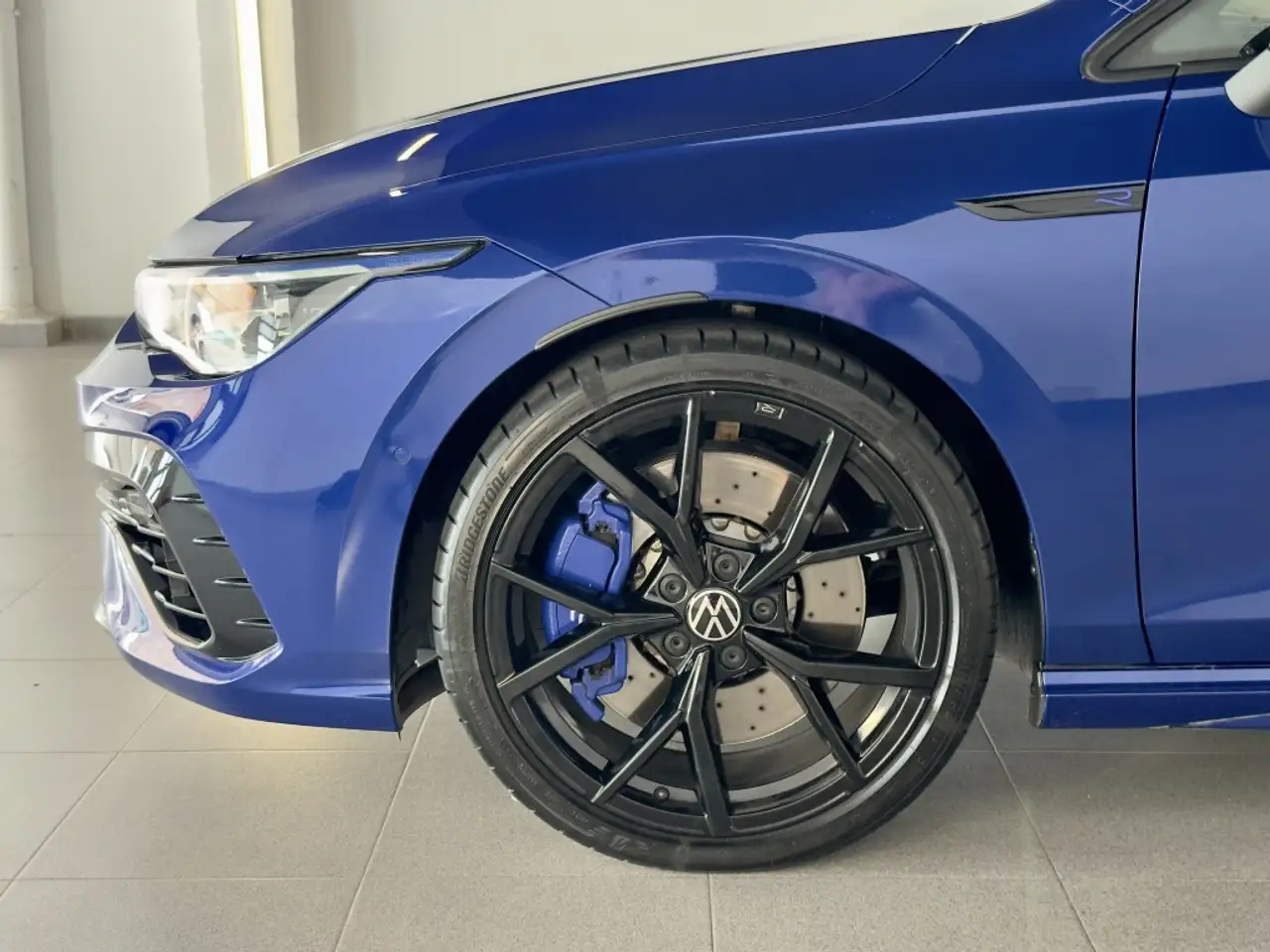 Volkswagen Golf 2.0 TSI R 20 Aniversario DSG 245kW — معرض صور السيارة 2