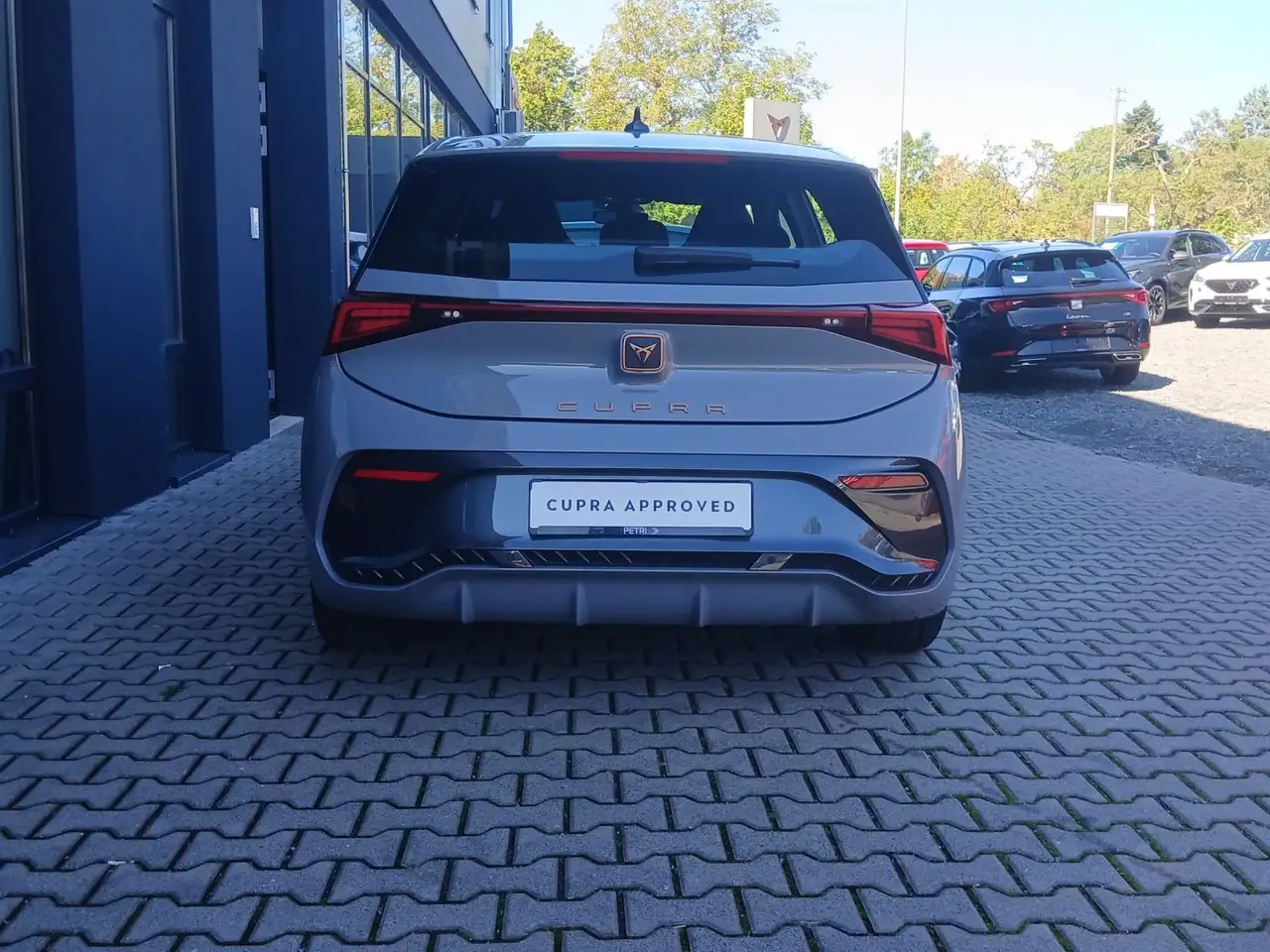 CUPRA Born Cupra Born 62kW *PDC*LED*KEYLESS* — Galerie du véhicule 19