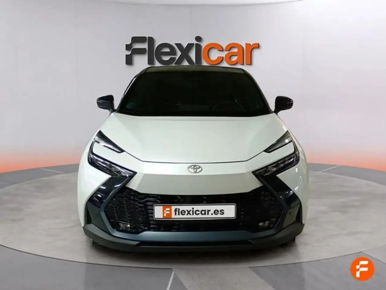 Toyota C-HR 200H Premiere Edition — Galería del vehículo 2