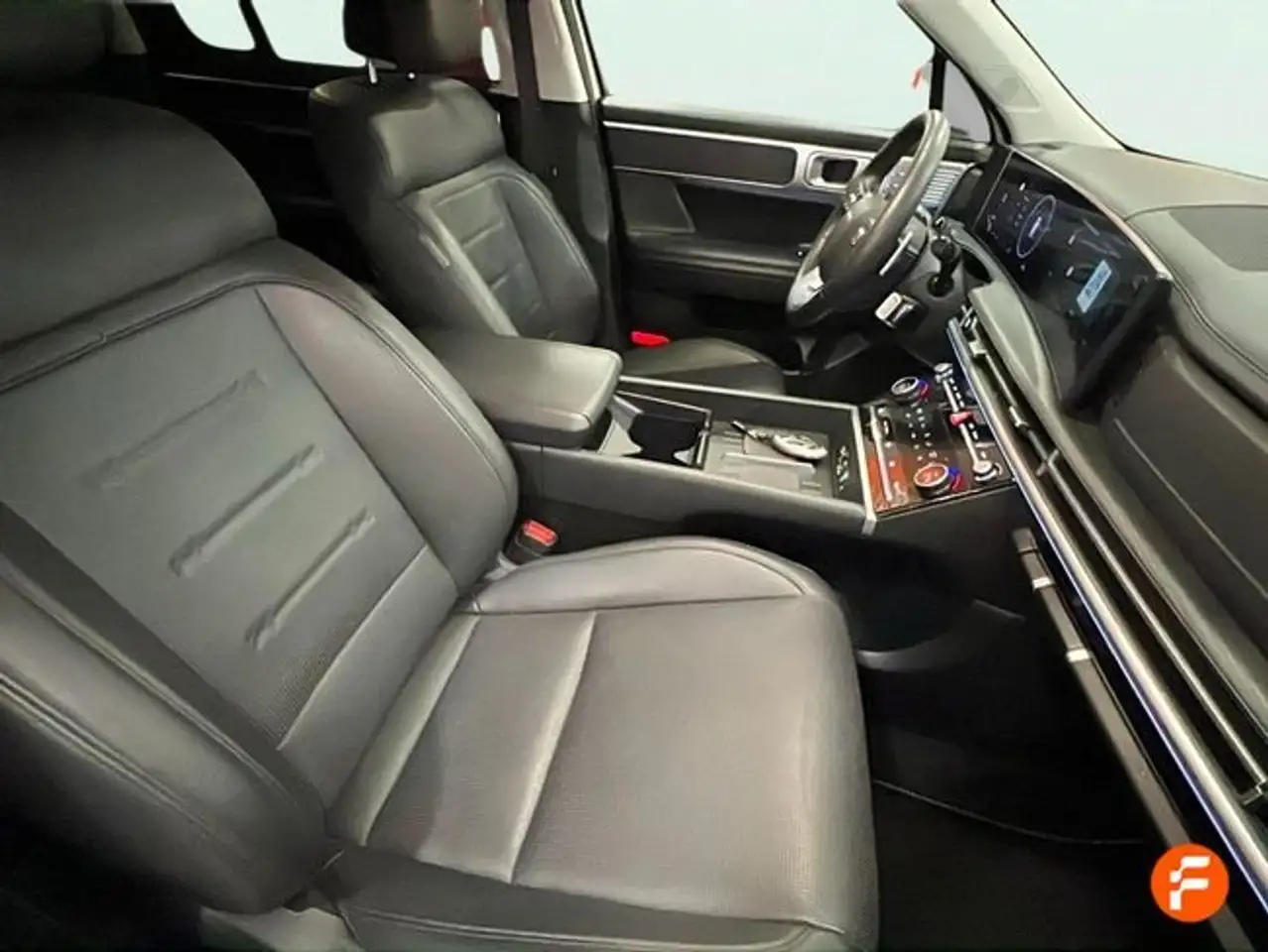 Hyundai SANTA FE HEV 1.6T 215CV 4X4 AT Tecno - 5P (2024) — Galerie du véhicule 13