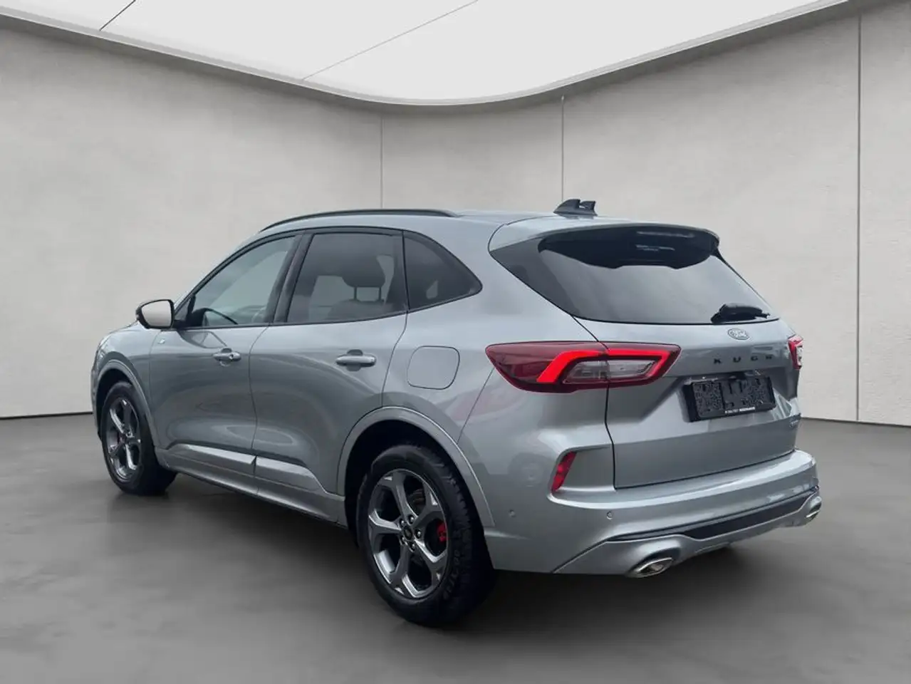 Ford Kuga 2.5 Duratec FHEV ST-LINE X — Galerie du véhicule 3