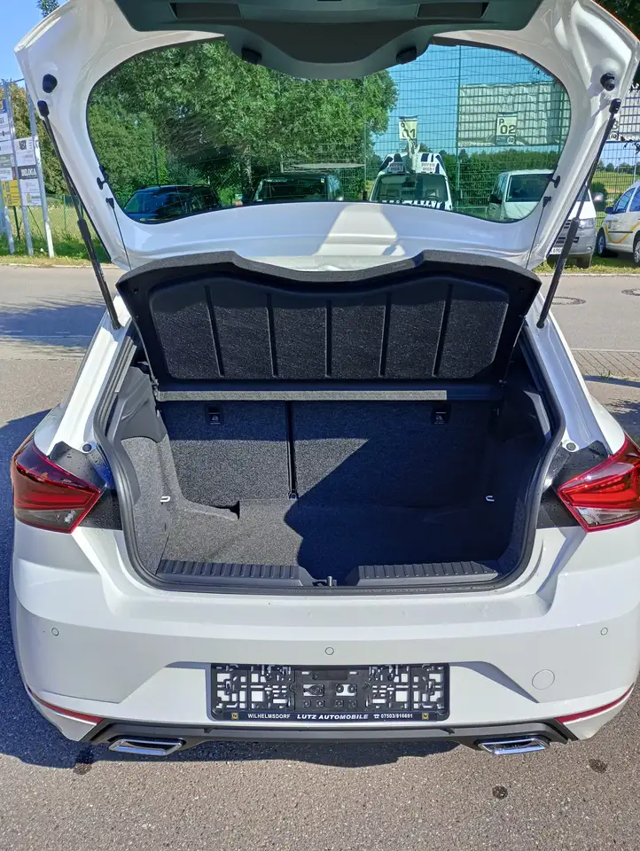 SEAT Ibiza 1.0 TSI FR — Vehicle gallery 7