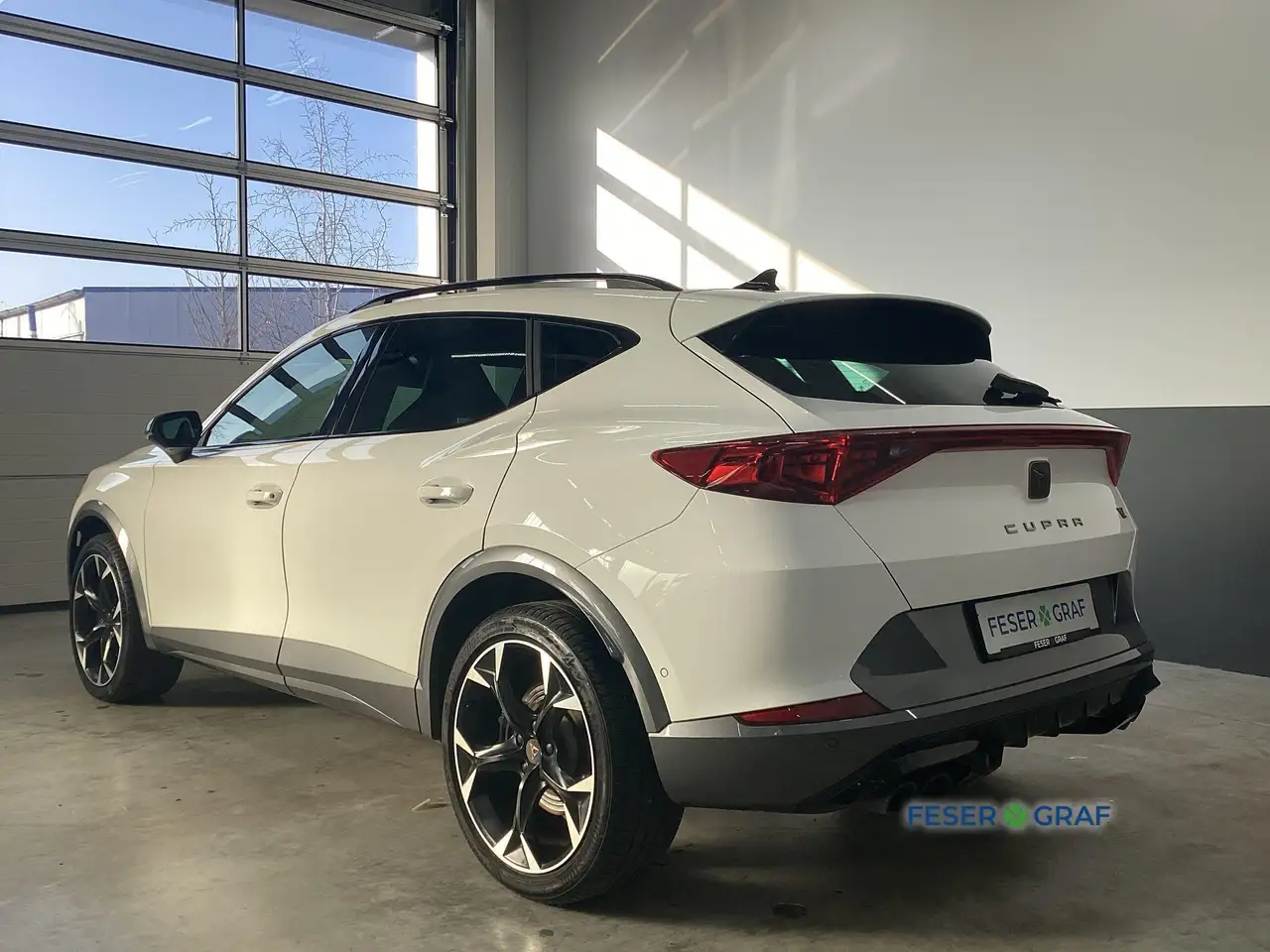 CUPRA Formentor VZ 2.0 TSI DSG NAVI*LED*RFK*ACC*DCC*19" — معرض صور السيارة 8