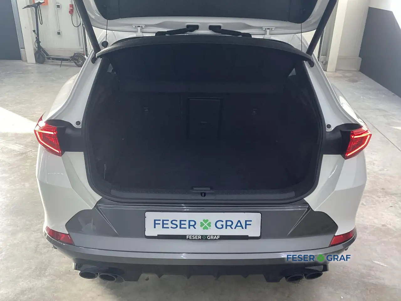 CUPRA Formentor VZ 2.0 TSI DSG NAVI*LED*RFK*ACC*DCC*19" — معرض صور السيارة 14