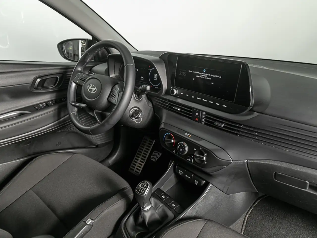 Hyundai BAYON 1.0 TGDI MHEV 74KW MAXX 5P — Vehicle gallery 9
