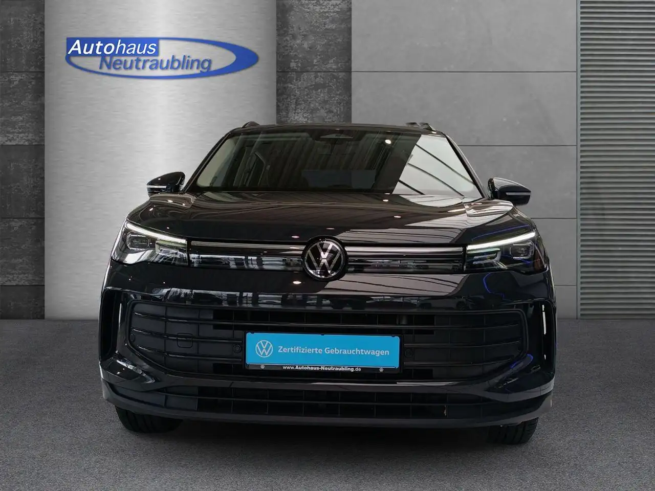 Volkswagen Tiguan 1.5 eTSI 130 PS DSG +NAVI+AHK+KLIMA+REARVIEW+ — Galería del vehículo 9