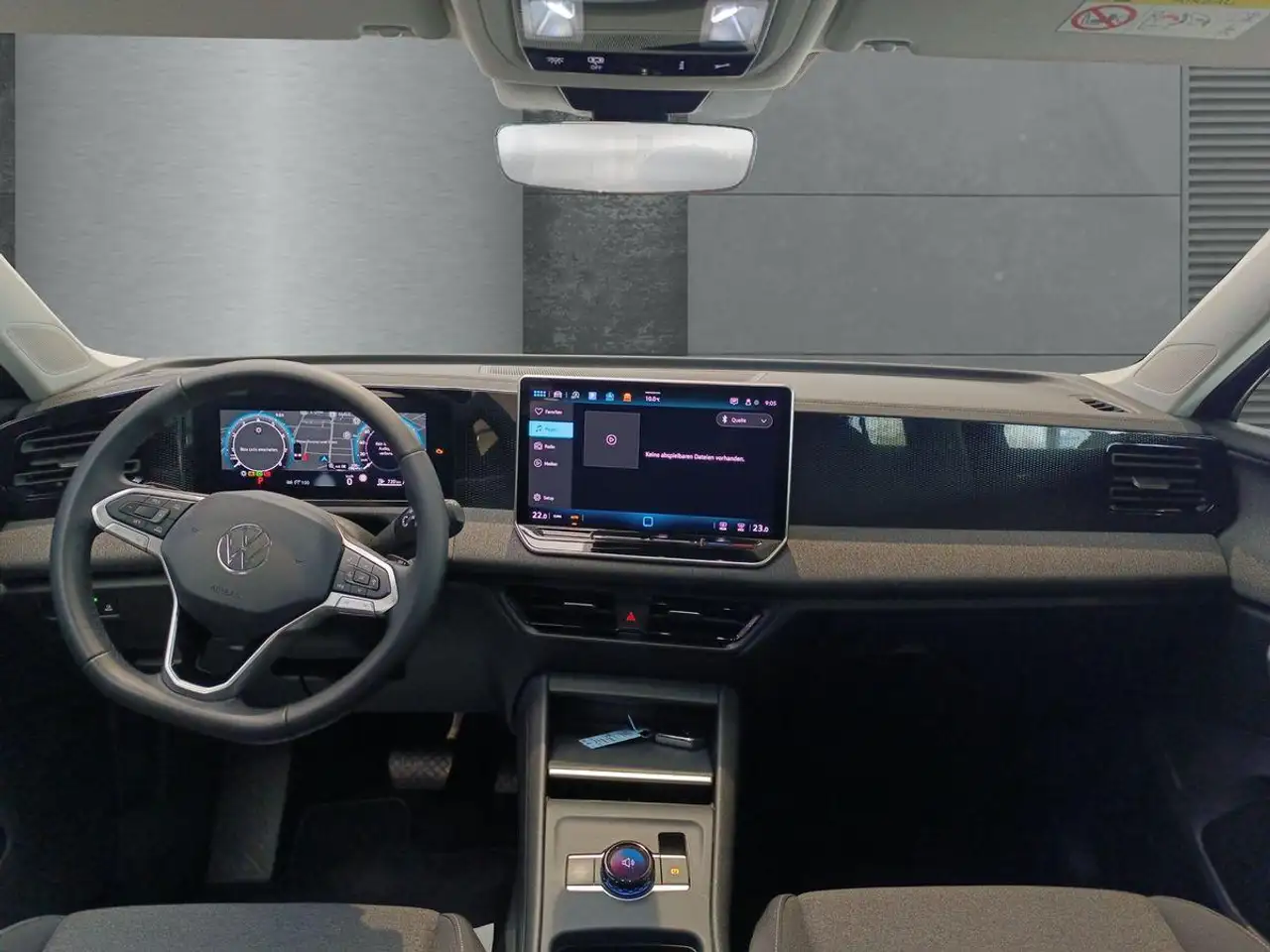 Volkswagen Tiguan 1.5 eTSI 130 PS DSG +NAVI+AHK+KLIMA+REARVIEW+ — Galería del vehículo 14