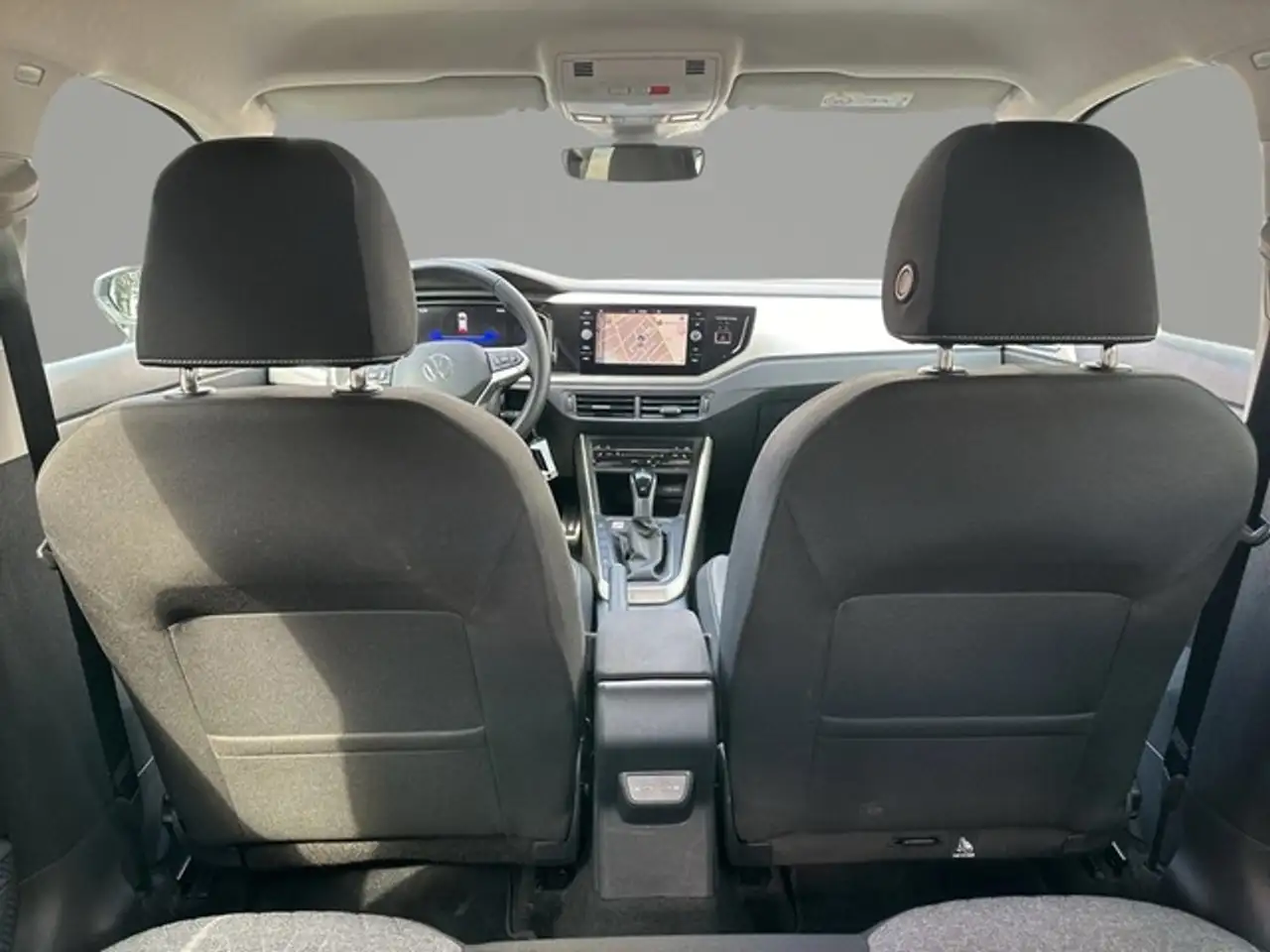 Volkswagen Polo Move 1.0 l TSI DSG Navi Rückfahrkamera Einparkh... — معرض صور السيارة 8