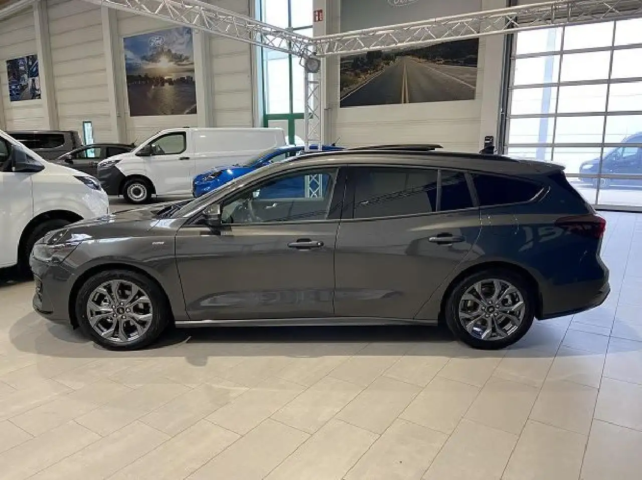 Ford Focus ST-Line — Galería del vehículo 2