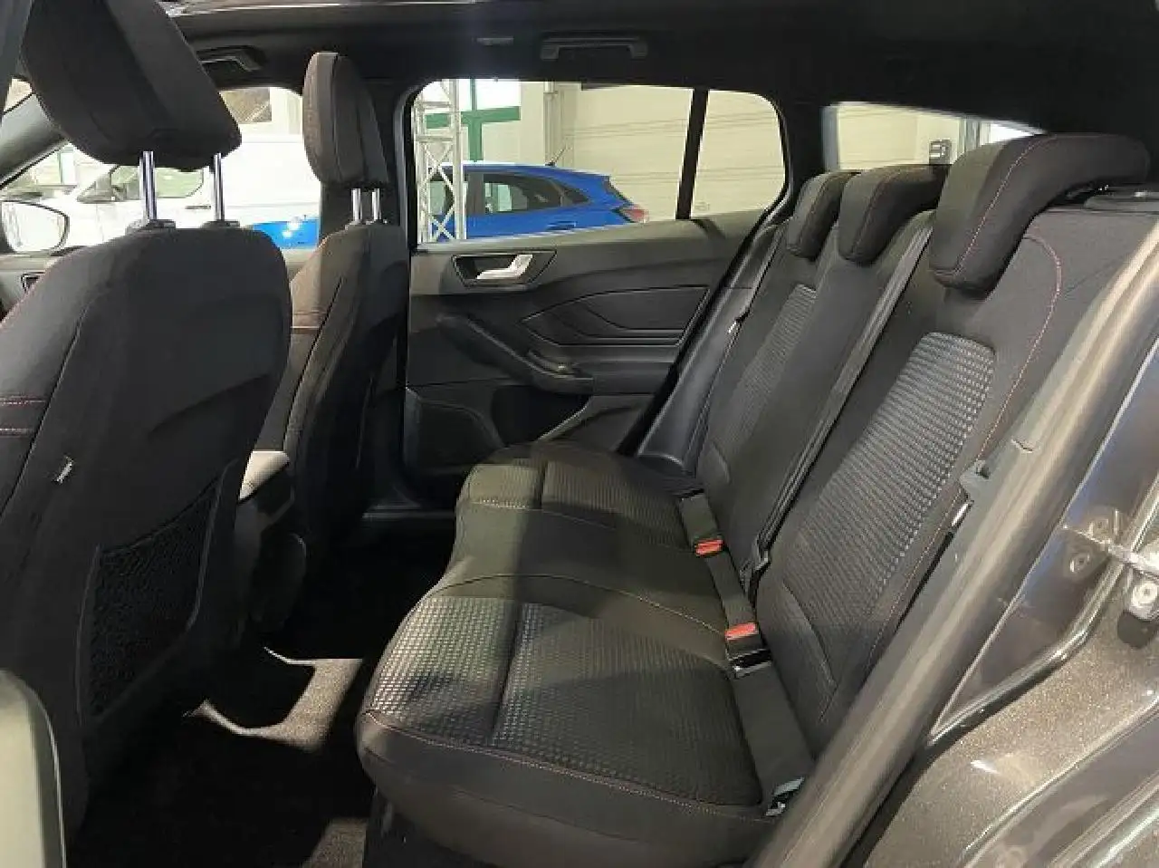 Ford Focus ST-Line — Galería del vehículo 8