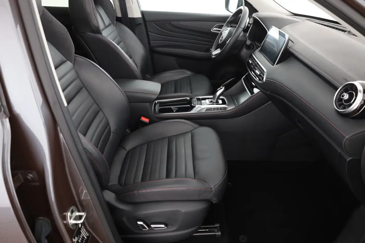 MG HS 1.5 T-GDI Luxury Aut. LED ACC Navi 360° Pano — معرض صور السيارة 21