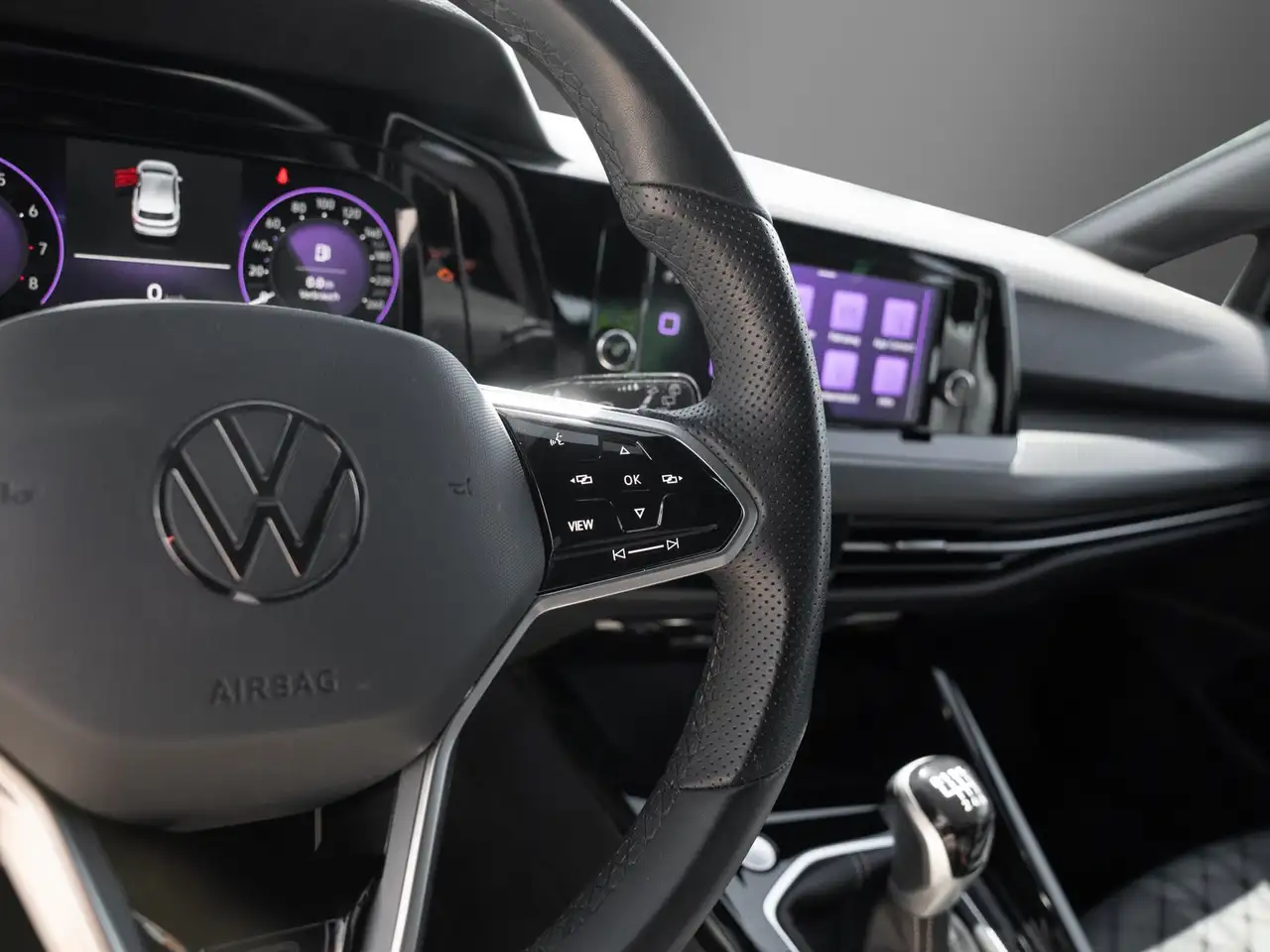 Volkswagen Golf R-Line DAB+ Top-Sportsitze LED Ambiente — Galería del vehículo 13