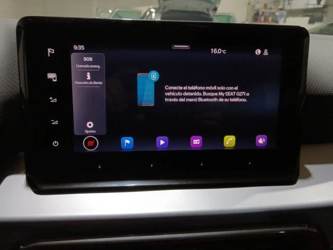 SEAT Arona 1.5 TSI S&S FR DSG7 XM 150 — معرض صور السيارة 17