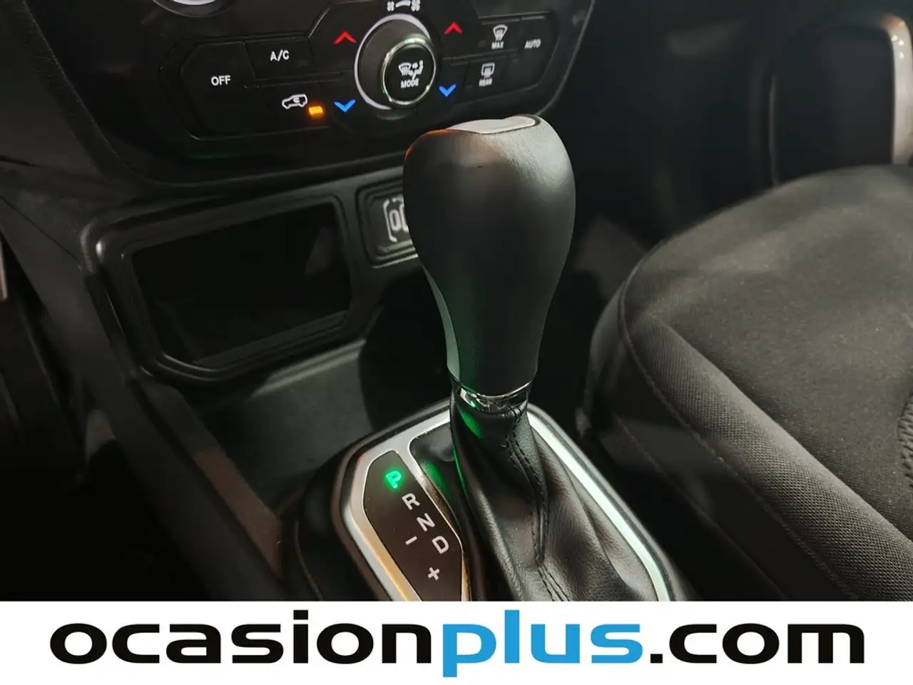Jeep Renegade 1.5 MHEV Limited — Vehicle gallery 6