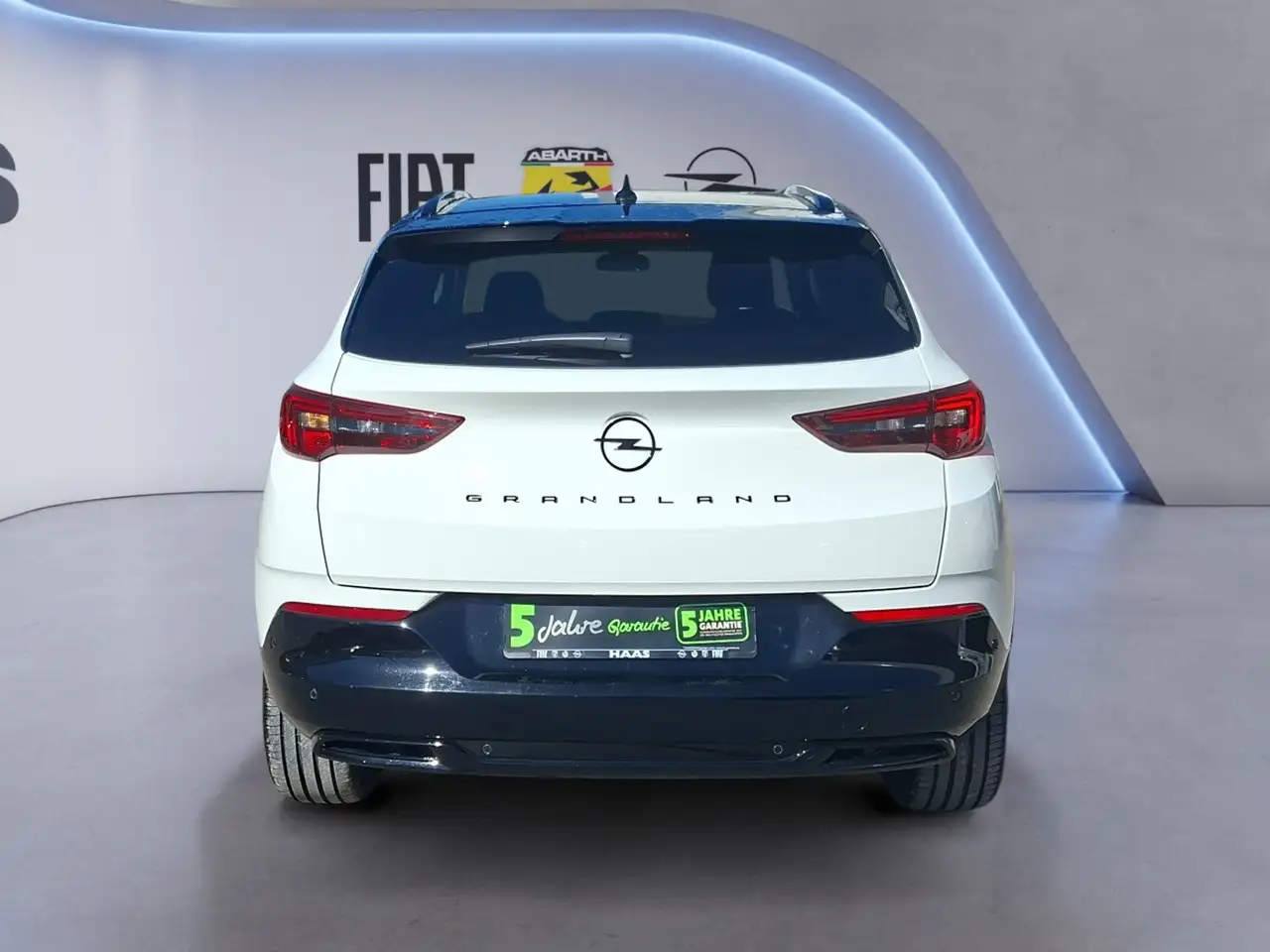 Opel Grandland 1.2 Turbo GS Line Keyless IntelliLux — معرض صور السيارة 5