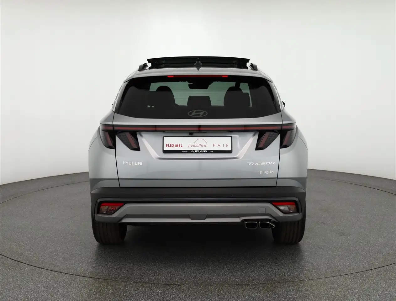 Hyundai TUCSON 1.6T-GDI PHEV DCT LED AWD Panorama AHK — Galería del vehículo 5