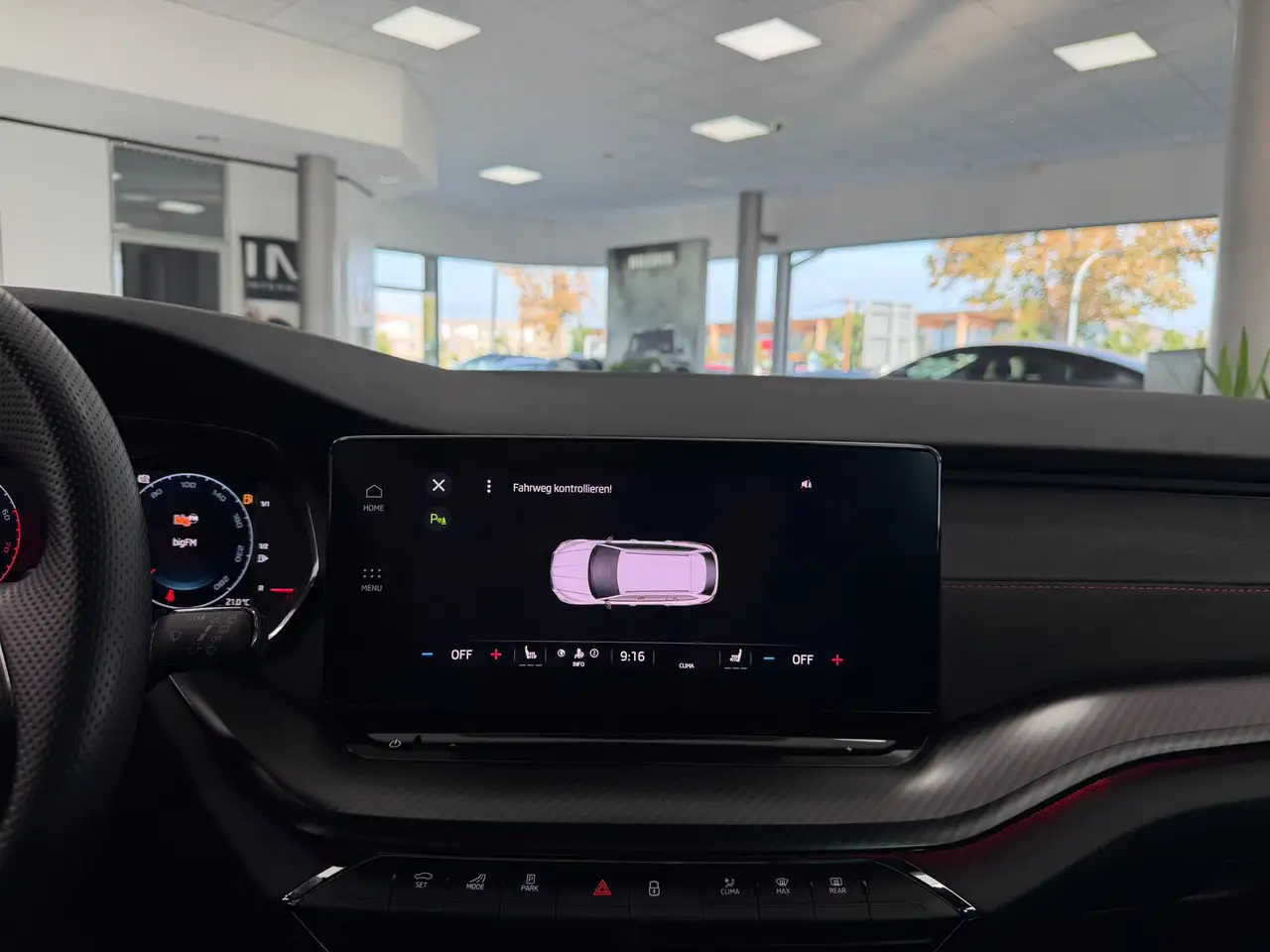 Skoda Octavia Combi RS 2.0 TSI*LED*VIRTU*CarPlay*DAB* — Vehicle gallery 12