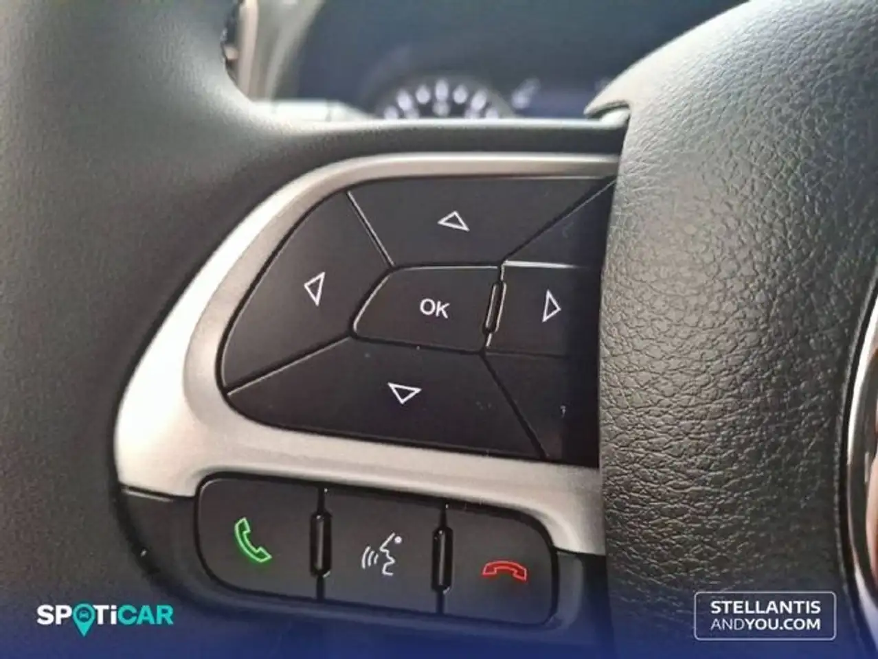 Jeep Renegade eHybrid 1.5 96kW(130CV) ATX Limited — Vehicle gallery 22