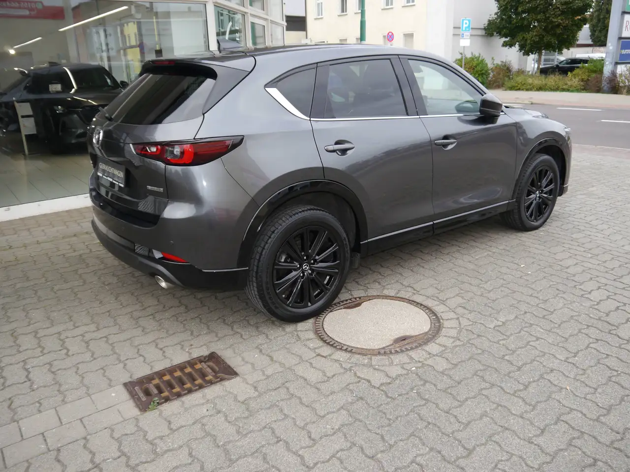 Mazda CX-5 CX-5 e-SKYACTIV-G 165 AWD Homura LENKRADHEIZUNG SITZHEIZUNG Apple Car Play Android Auto Abstandstempomat — معرض صور السيارة 4