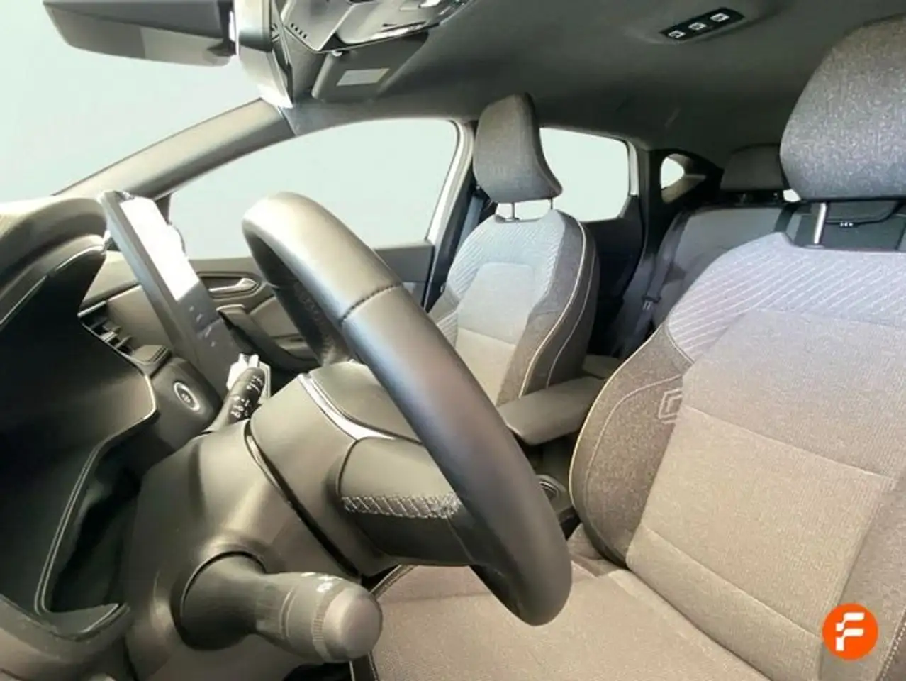 Renault Captur techno E-Tech full hybr.105 kW(145CV) — معرض صور السيارة 10