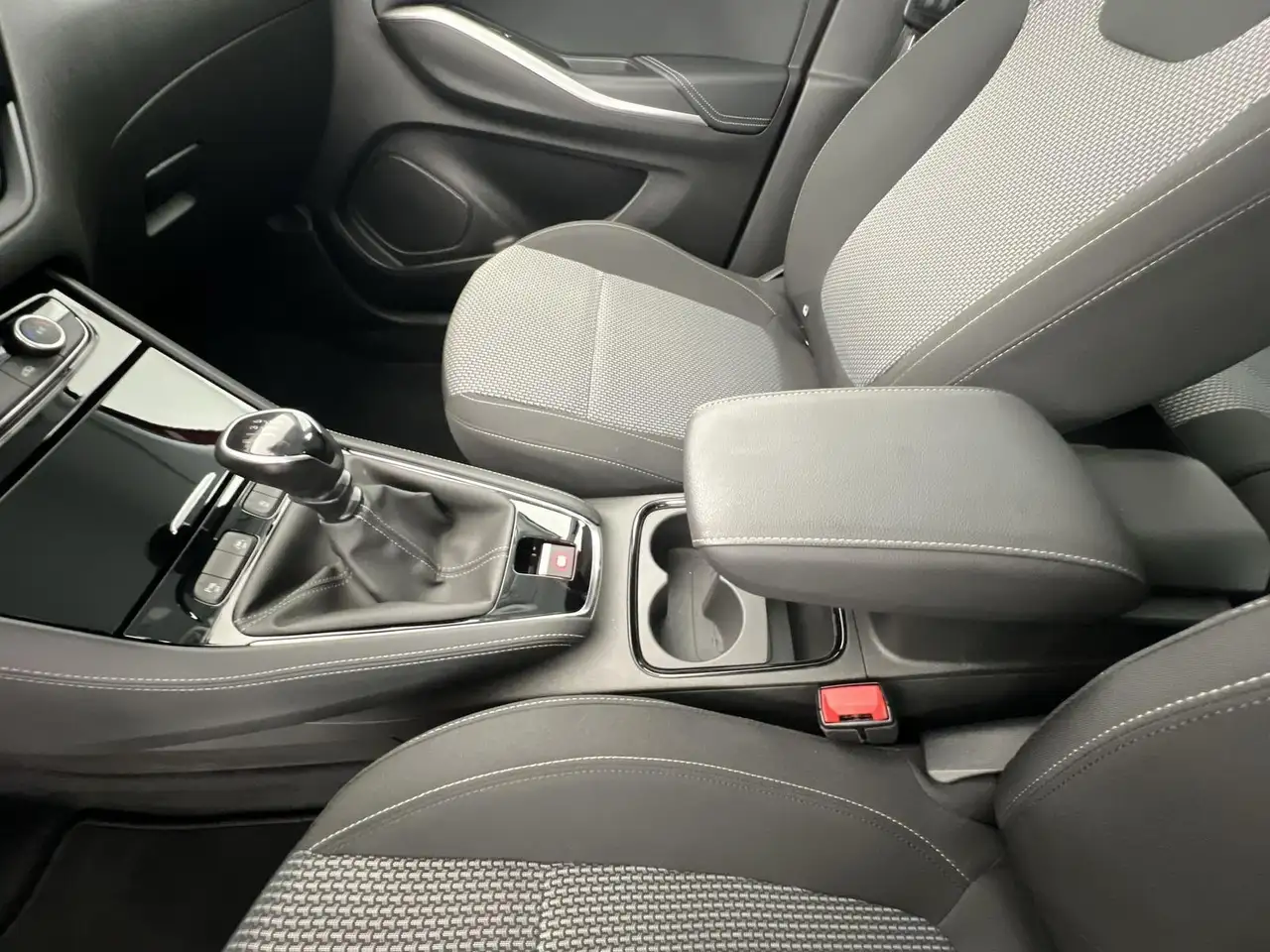 Opel Grandland Enjoy 1.2*PDC*Klima*BTH*uvm — معرض صور السيارة 14