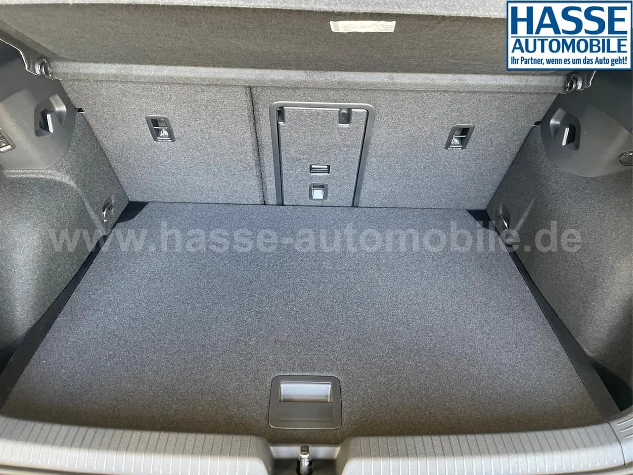 Volkswagen Golf GTI DSG AHK+IQ.Light+Drive+Black+Harman+Alu19+H... — معرض صور السيارة 18