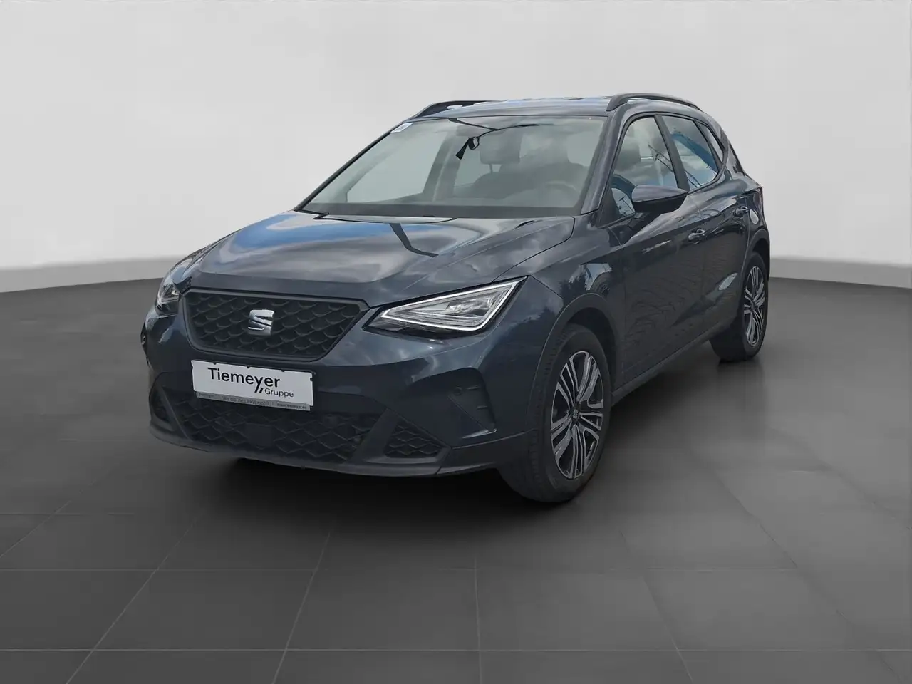 SEAT Arona 1.0 TSI DSG STYLE KAMERA LED PARKLENK — Galería del vehículo 2